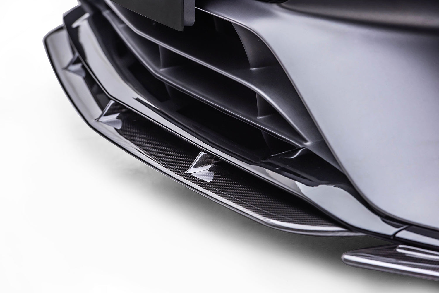 Close-up of splitter in Mercededs W177 on white background