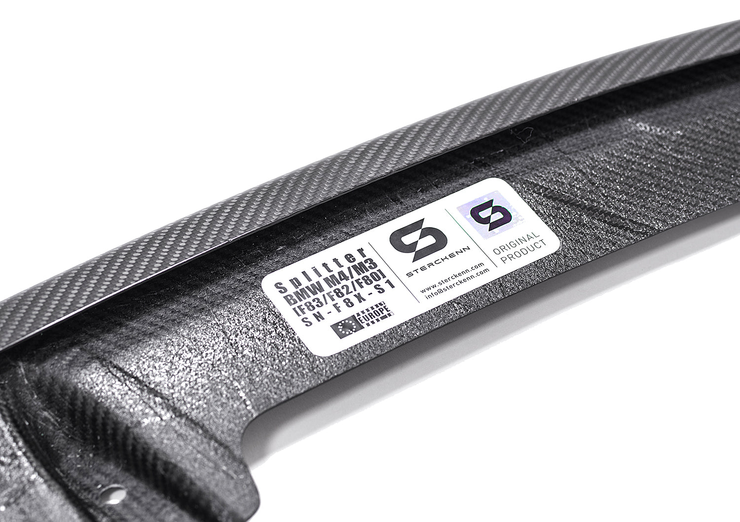 black splitter with white sterckenn sticker